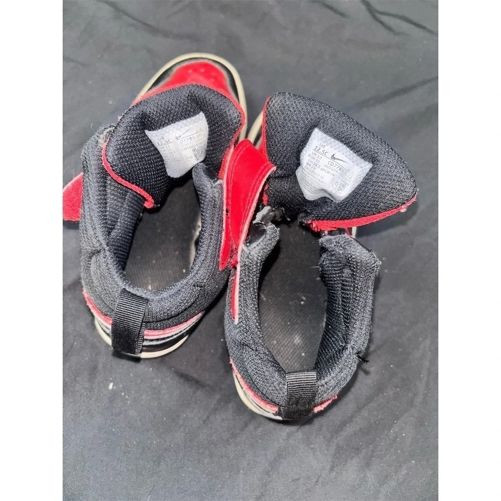 Nike Court Borough Mid 2 Toddler Mid Top Sneakers Black/Red Size 12.5C